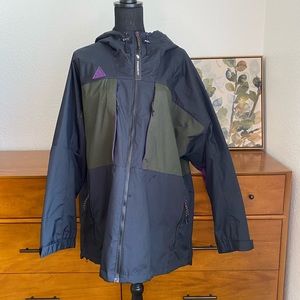 NWT Nike All Conditions Gear Jacket